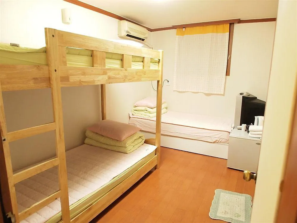 招待所 Hostel Lian 首爾